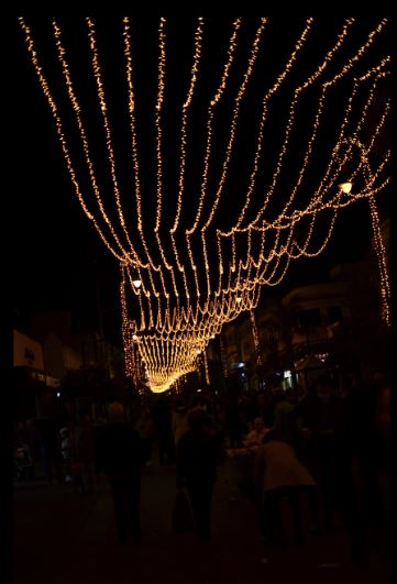 Encienden las luces navideñas en el centro histórico