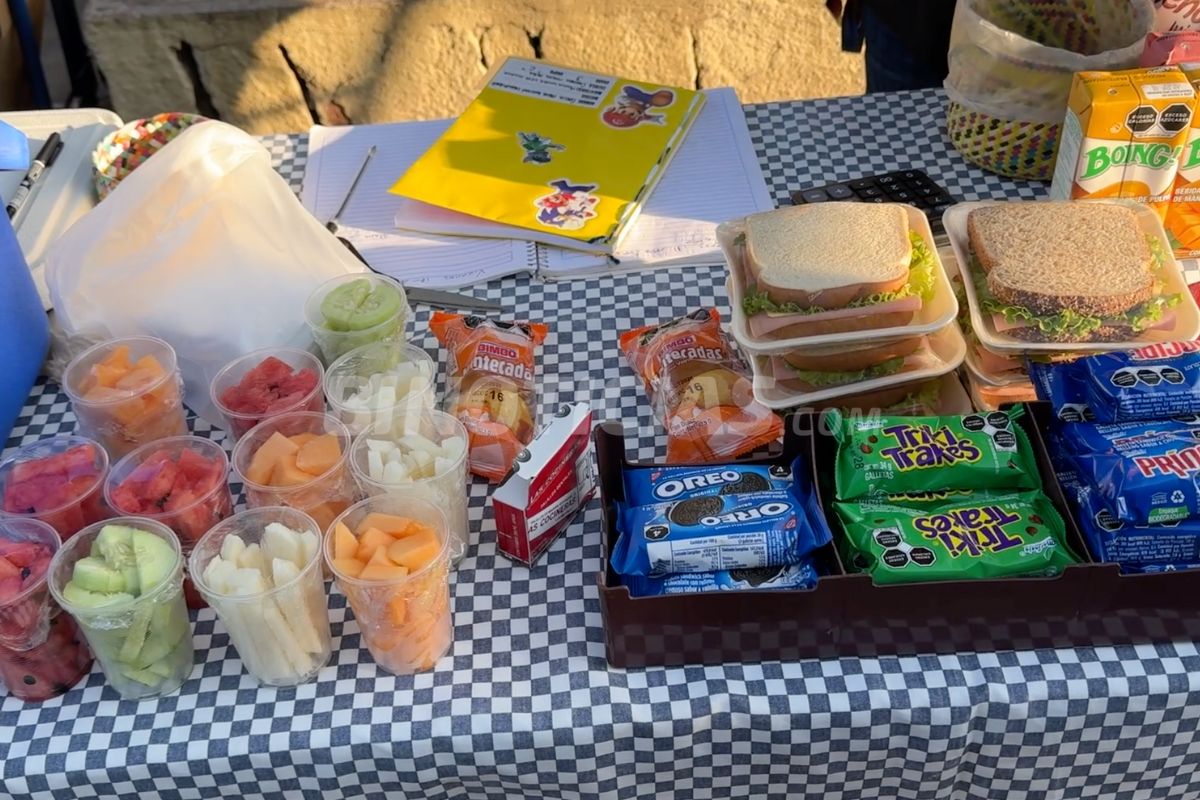 En diferentes escuelas, venta de alimentos procesados persiste. Sigue siendo opcional.