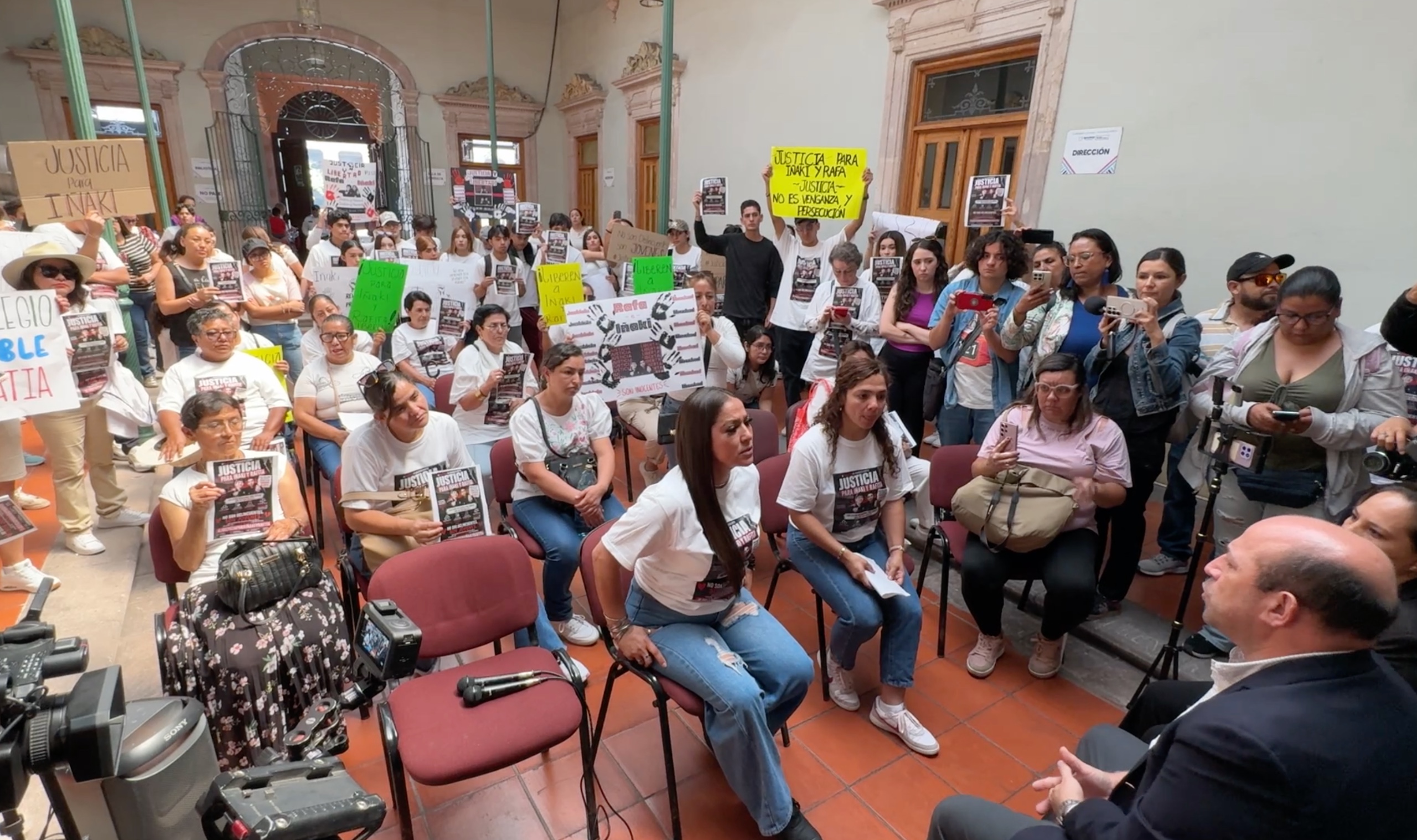 Subsecretario de gobierno propuso trasladas las exigencias a mesa de diálogo.