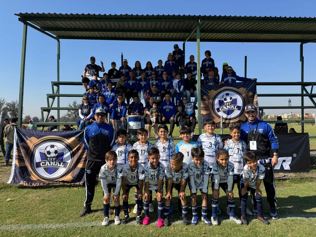 CFF Canal celebrando su triunfo