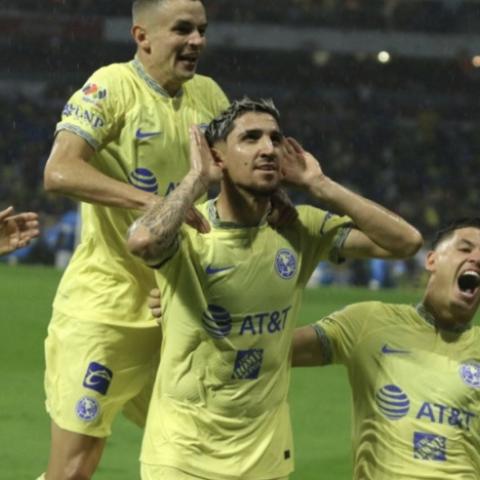 América golea al Cruz Azul