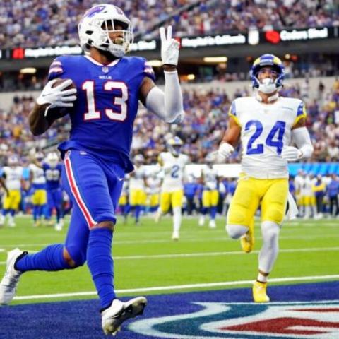 Bills debutan con victoria