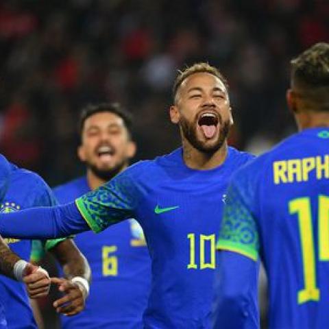 Brasil goleó a Túnez