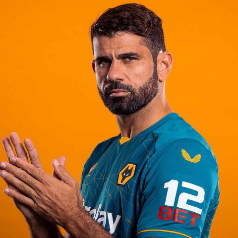 Wolverhampton presenta a Diego Costa