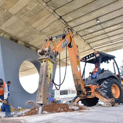 Al fin, arrancan trabajos en el puente de la colonia México