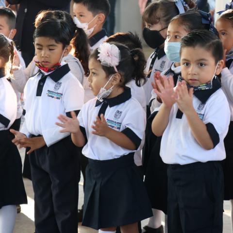 Deja esta administración siete escuelas multinivel