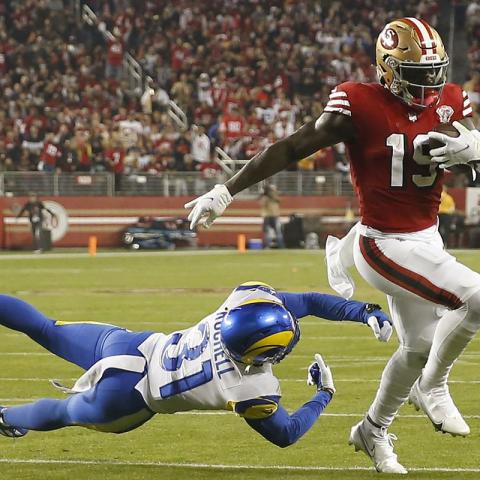 Rams caen ante 49ers