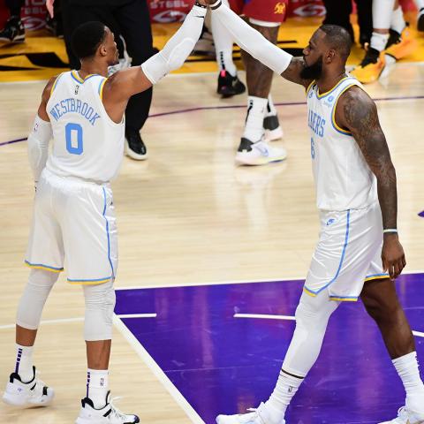 Lakers ganaron