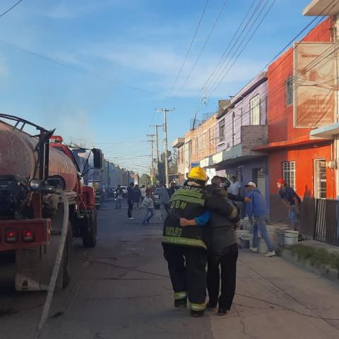 Suspenden clases en dos escuelas por explosión de Pipa