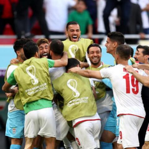 La escuadra Iraní lo gana en tiempo de compensación
