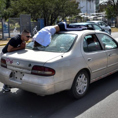 El fuerte accidente ocurrió en Av Aguascalientes casi frente a las instalaciones de C4