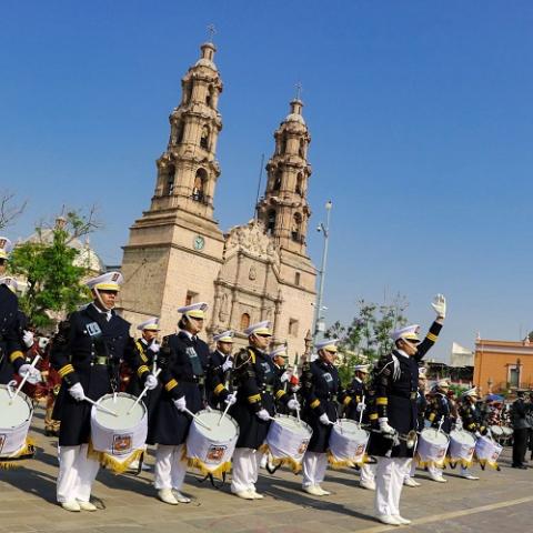 Primer concurso de Bandas de Guerra