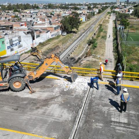 Reabrirán laterales del puente de la México, pero sólo para tránsito local: SSPM