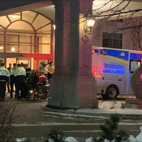 Tiroteo en edificio deja 6 muertos en Toronto, Canadá