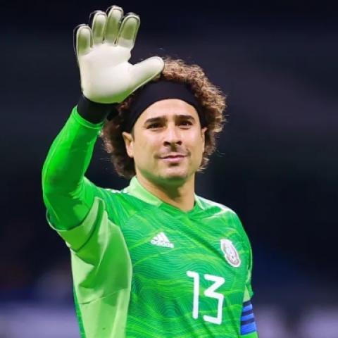 Memo Ochoa México