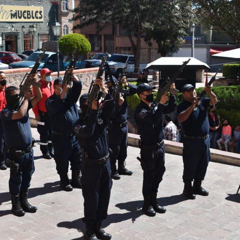 Asesinan a dos policías, un hombre y una mujer, en Valparaíso, Zacatecas