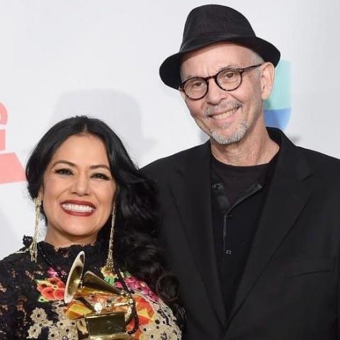 Murió el saxofonista Paul Cohen, esposo de Lila Downs