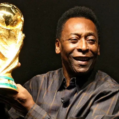 PELÉ