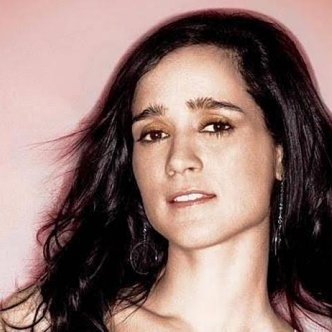 Marido de Julieta Venegas la dejó por actriz del video de la canción que él le dedicó