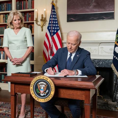 Localizan documentos clasificados en residencia de Joe Biden