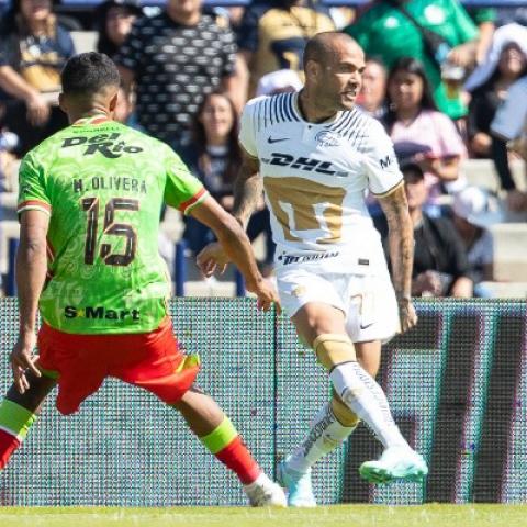 Pumas ganan a Juárez