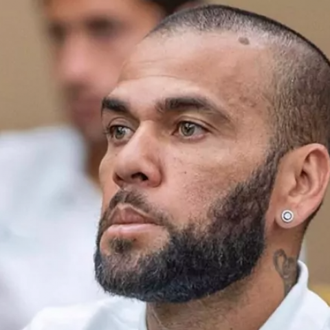 Nueva versión por parte de Dani Alves