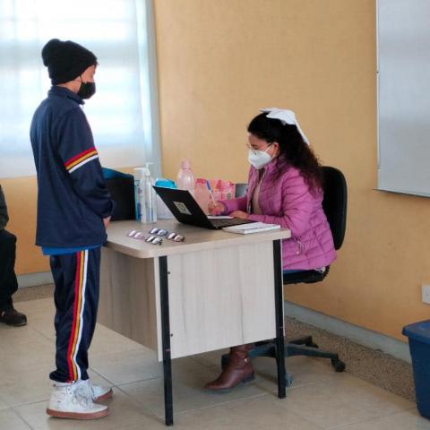 Faltan escuelas al oriente, mientras que en el centro se vacían