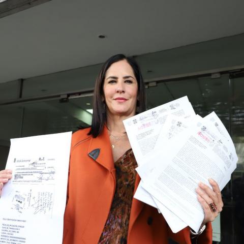 Presenta la alcaldesa Lía Limón denuncia por corrupción en contra de Layda Sansores