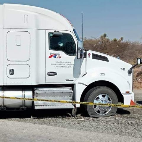 Matan a trailero en autopista hacia Aguascalientes 