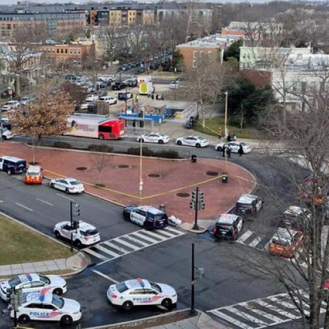 Tiroteo en Metro de Washington; asesinan a empleado que protegió a una mujer