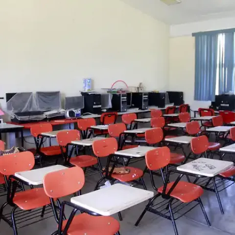 Más de 4 mil alumnos se han reincorporado a la escuela, tras abandonar sus estudios