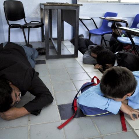 Llevarán simulacros de balaceras a las escuelas, anuncia el IEA