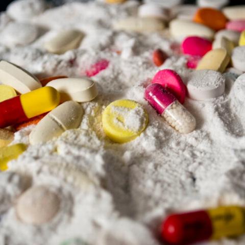 Provincia canadiense despenaliza posesión de algunas drogas