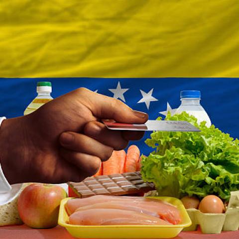 Sube 440% la inflación en Venezuela