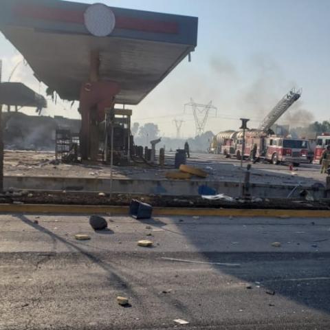 Explosión de una pipa de gas LP deja dos muertos y cuatro heridos en Tula, Hidalgo