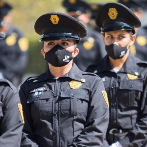 Mujeres Policías