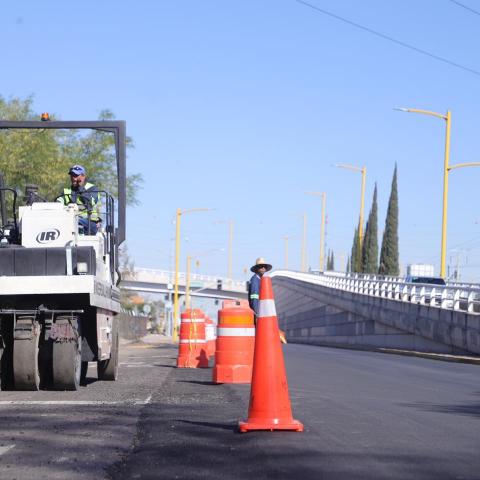 Inicia segunda etapa de asfaltado en la salida a San Luis Potosí