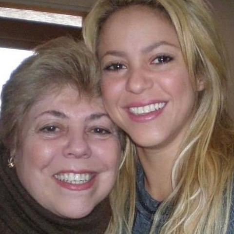 Madre de Shakira es hospitalizada
