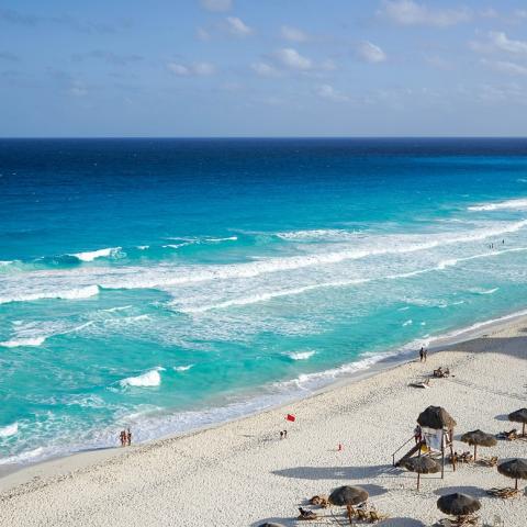 Podrían llegar 30 mil spring breakers a Cancún este año