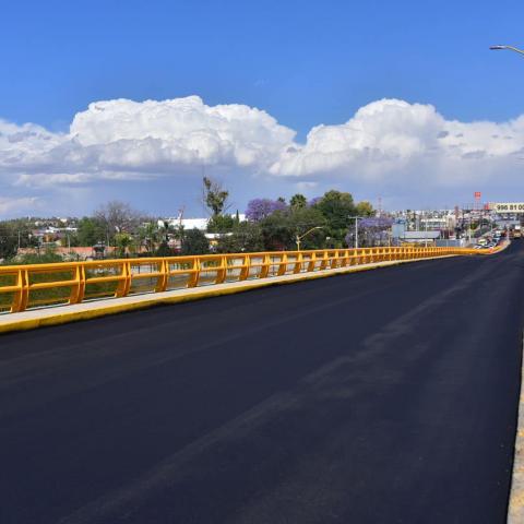 Puente de la México