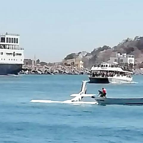 Cae avioneta en canal de navegación en Mazatlán