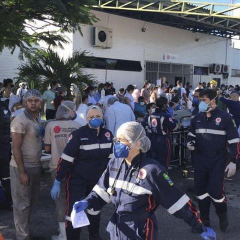 Hombre ingresa a hospital en Brasil y apuñala a 7 personas antes de ser abatido