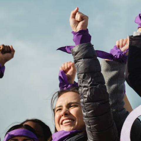 ONU pide a los gobiernos enfocarse en los derechos reproductivos de las mujeres