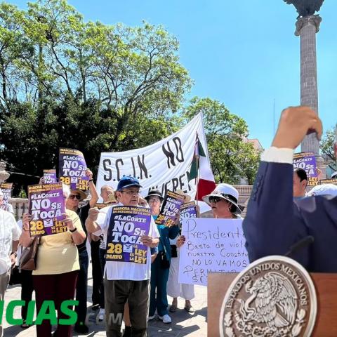 "Prepotentes", llama AMLO a quienes marcharon a favor de la SCJN