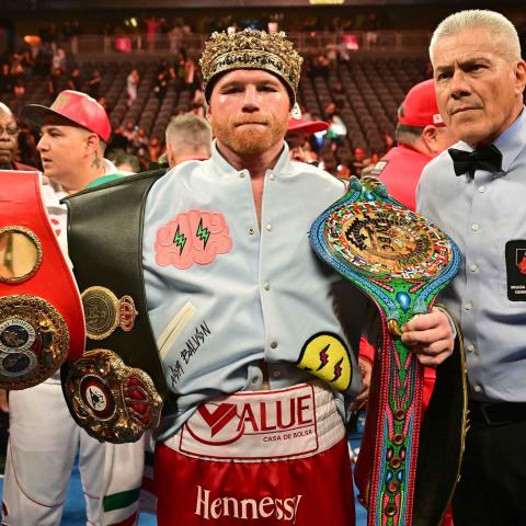 CANELO ESTADIO AZTECA