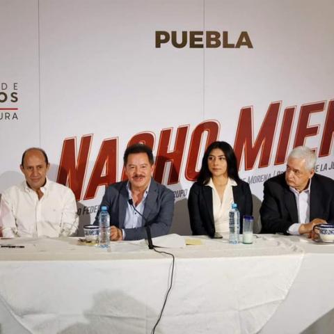  Propone Morena consulta popular para elegir por voto directo a los ministros de la Corte 