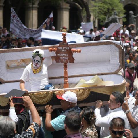 Defiende gobernador Cuitláhuac García manifestación contra SCJN