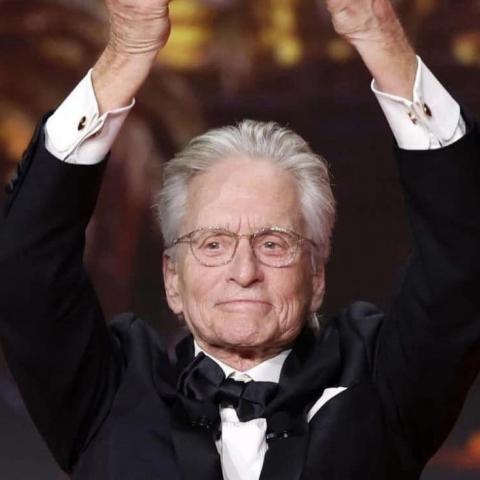 Michael Douglas recibe premio especial 