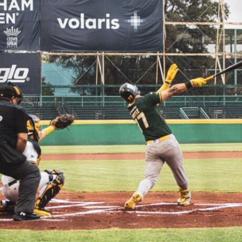 Pericos 7-5 Rieleros