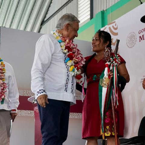 Asegura AMLO que la transformación del país continuará y recomienda a las “corcholatas”